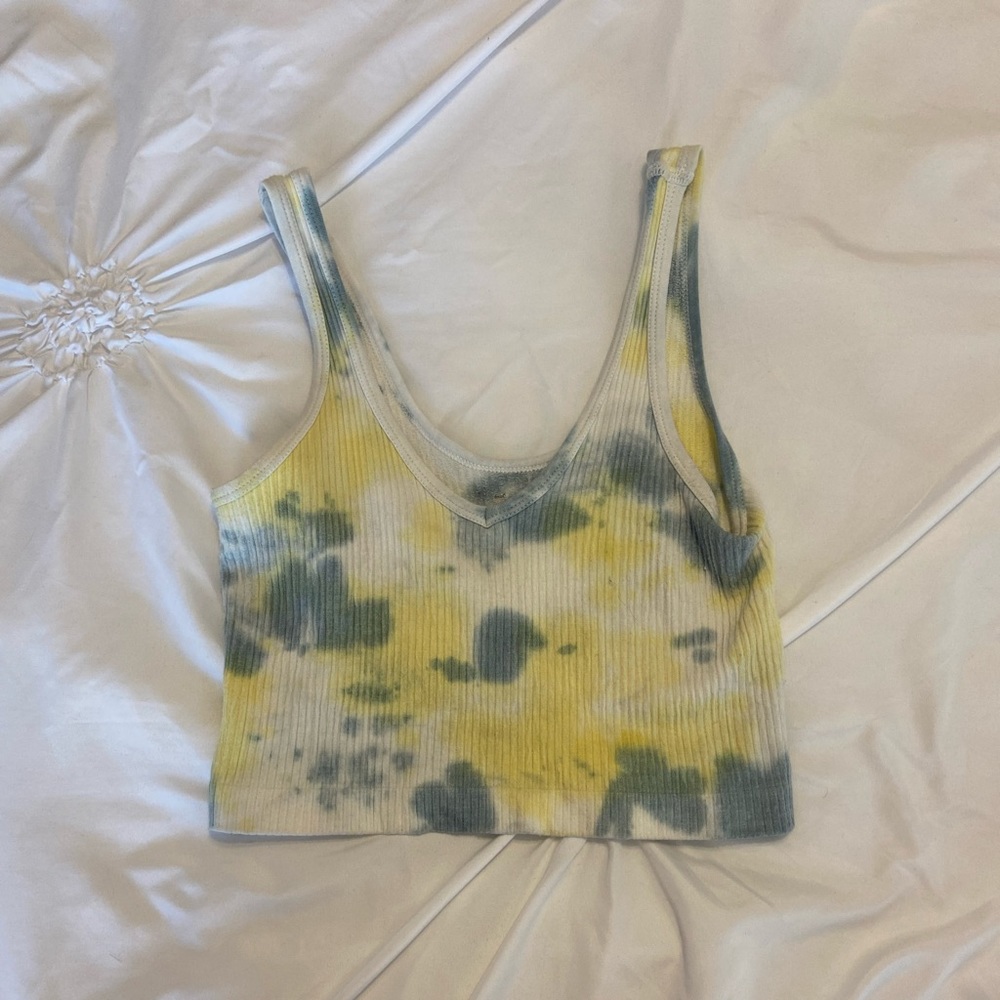 Urban outfitters crop top